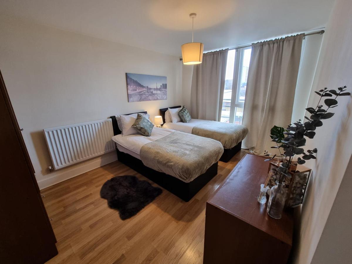 Cosy 2 Bedroom Apartment By One Choice Stays Serviced Accommodation Birmingham - City Centre - Wifi Extérieur photo